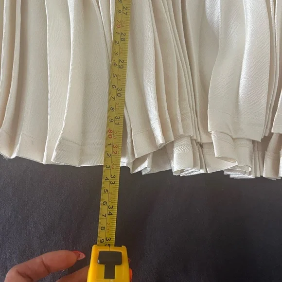 Audrey Hepburn Moon River Cream Satin Pleated Belted Midi Skirt - Picture 10 of 14